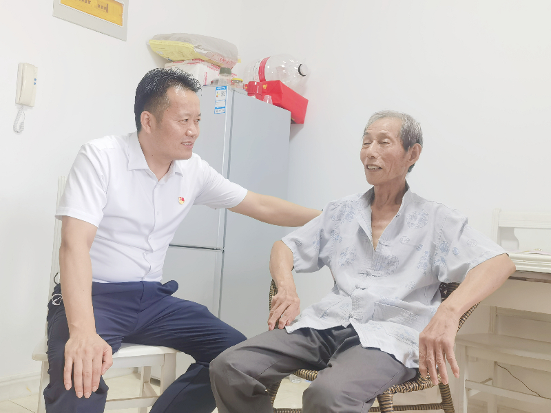楊正銀.jpg