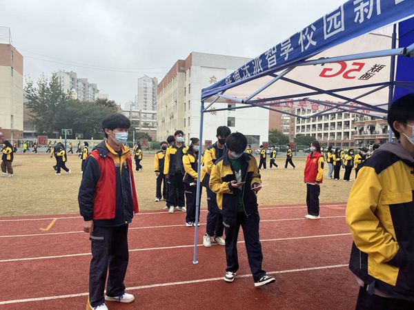 志愿者_(dá)副本.jpg